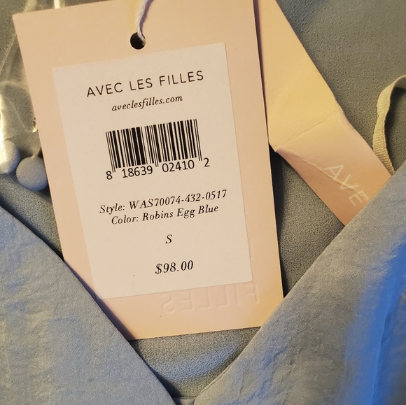 Avec Les Filles Cold Shoulder Button Front Dress in Robin Eggs Blue - Picture 5 of 11